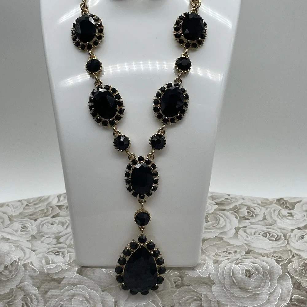 Necklace‎ & Dangle Earrings Gold Tone Black Faceted Teardrop Adjustable Fashion